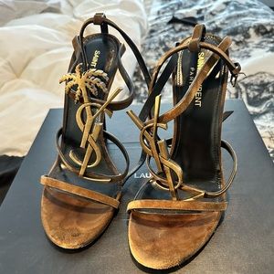 YSL Cassandra Cachemere/Gold Heels